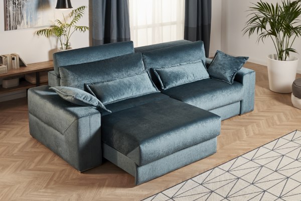sofa de terciopelo azul abierto