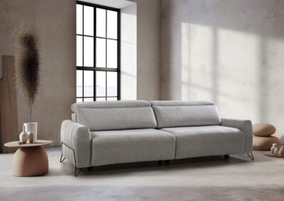 sofa modelo astun en salon